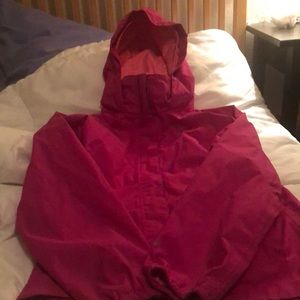 Girls size 10-12 (Medium) Northface Rain Jacket